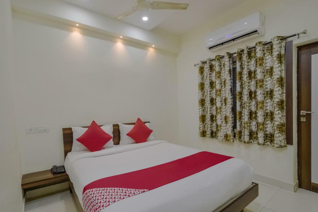 Hotel Neema Residency Anantapur Exteriér fotografie